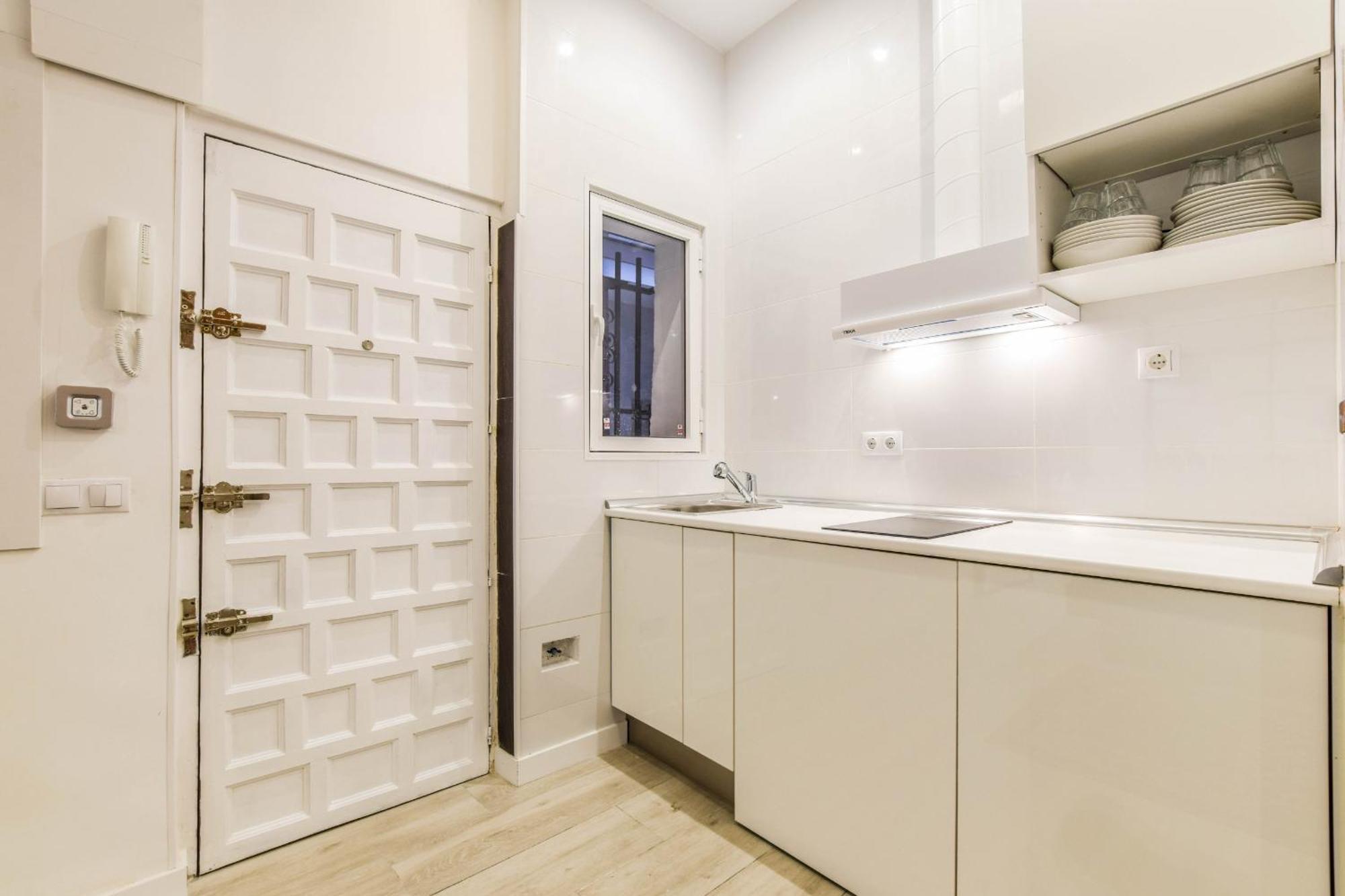 Acogedor Apartamento En Anton Martin Madrid Buitenkant foto
