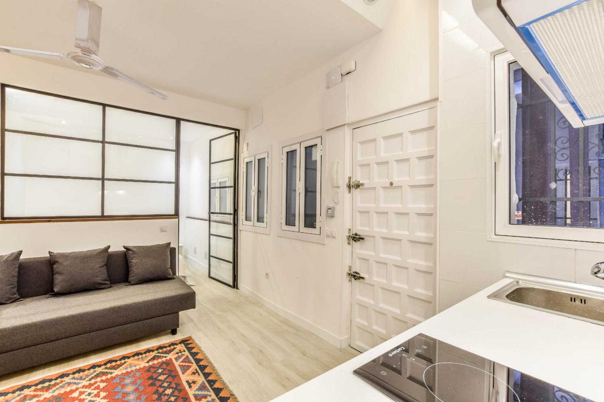 Acogedor Apartamento En Anton Martin Madrid Buitenkant foto