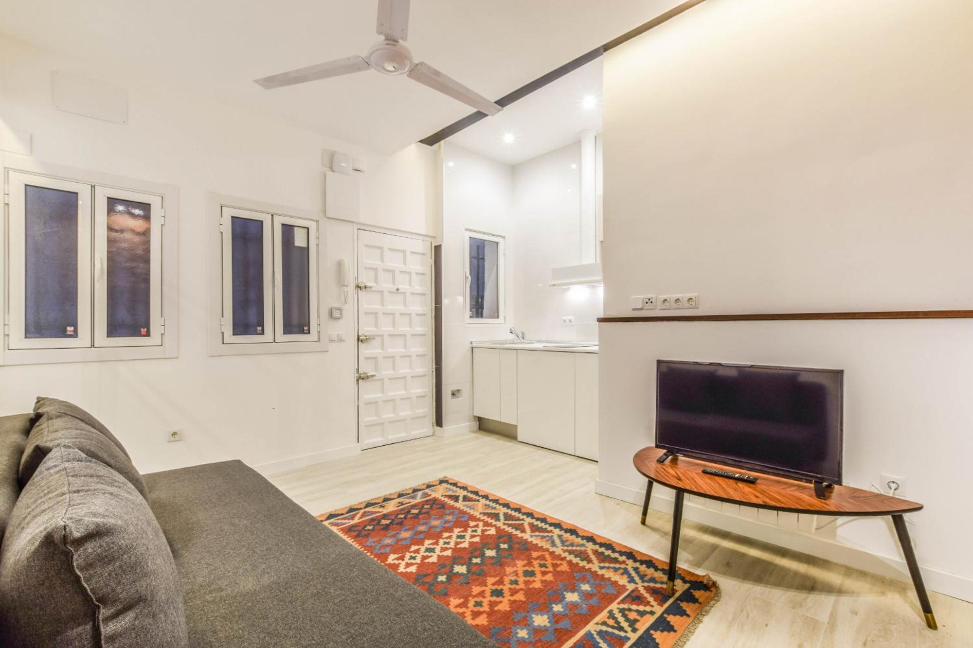 Acogedor Apartamento En Anton Martin Madrid Buitenkant foto