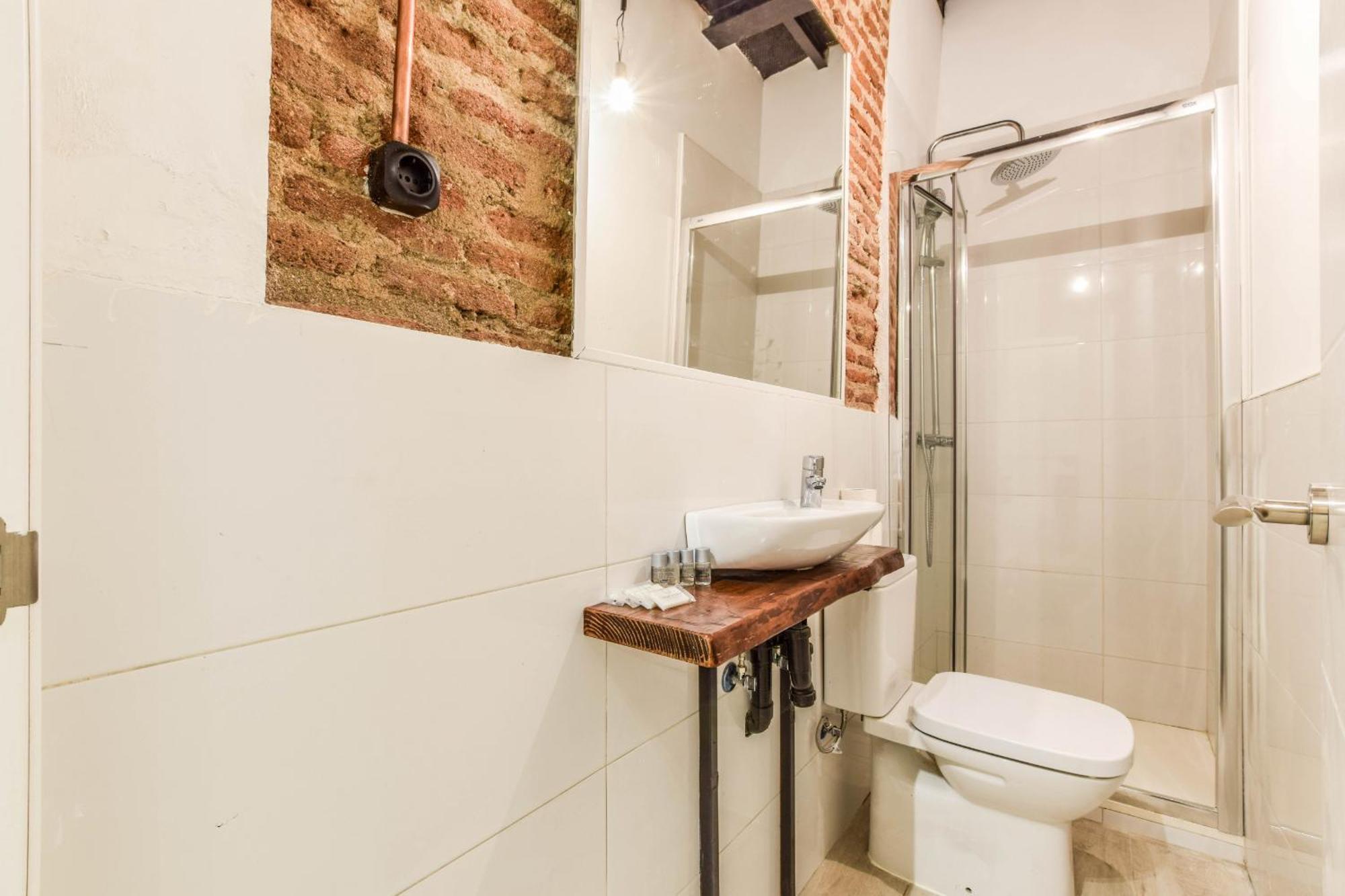 Acogedor Apartamento En Anton Martin Madrid Buitenkant foto